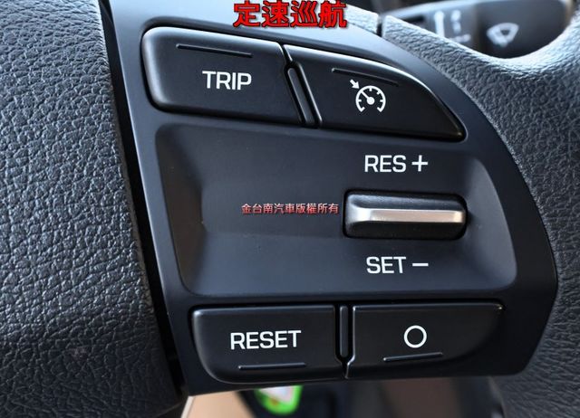 只跑5千✓一手車✓全車原鈑件✓定速✓TCS✓ABS✓全車六安✓可全貸✓不用殺價就很便宜✓代步通勤好選擇✓  第15張相片