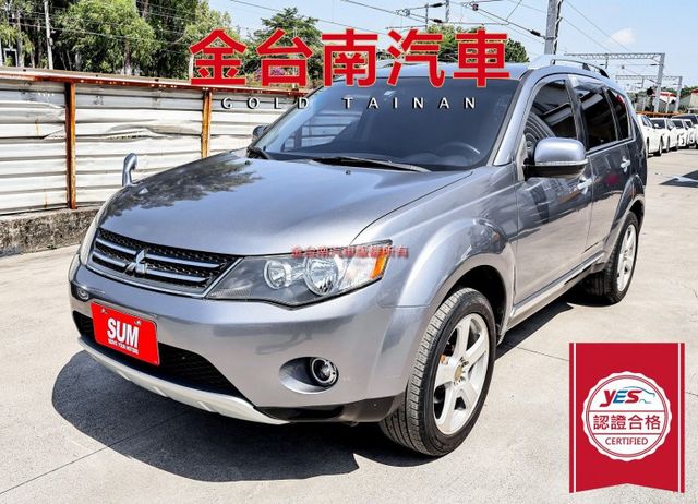 天窗✓定速✓恆溫✓ABS✓雙安✓車頂置物架✓倒車顯影✓電動收折後視鏡✓里程保證✓可全貸!  第1張相片