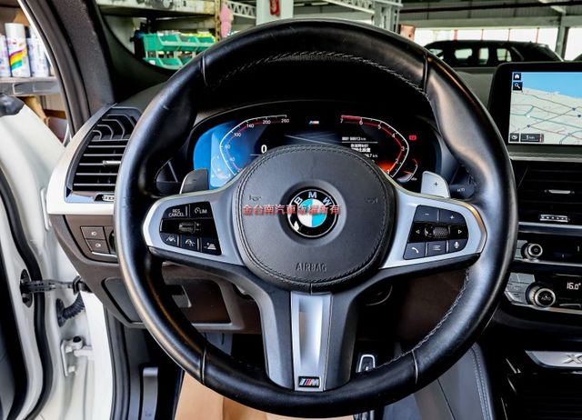 30i M Sport✓4WD✓只跑9.8萬✓原鈑件✓全景天窗✓電動尾門✓環景✓LV2✓自動停車✓記憶椅✓雙電動椅✓  第11張相片
