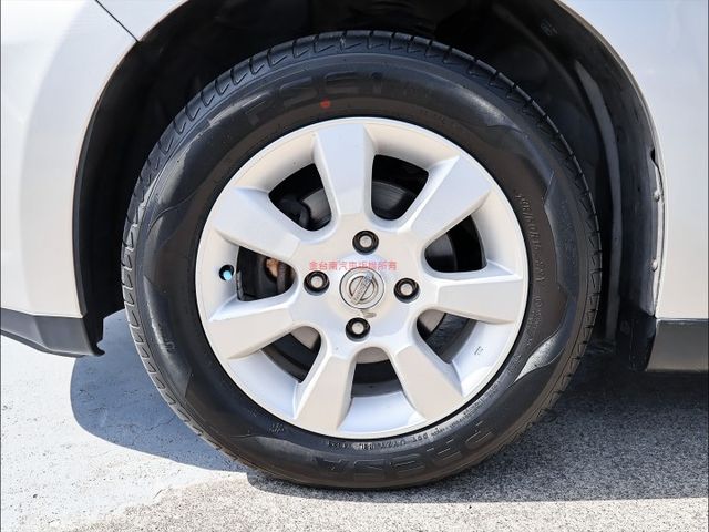 五門頂級✓少跑里程保證✓全車原板件✓安卓影音✓倒車顯影✓NAVI✓恆溫空調✓前座雙安✓可全貸✓代步通勤好選擇✓  第9張相片