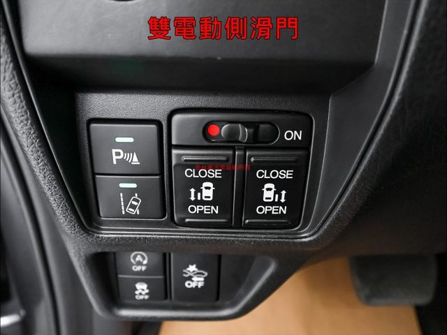 Apex七人座✓一手只跑4萬✓原廠保養✓全車原板件✓天窗✓電動椅✓ACC✓車道維持✓環景✓可全貸✓不用殺價就很便宜✓  第11張相片