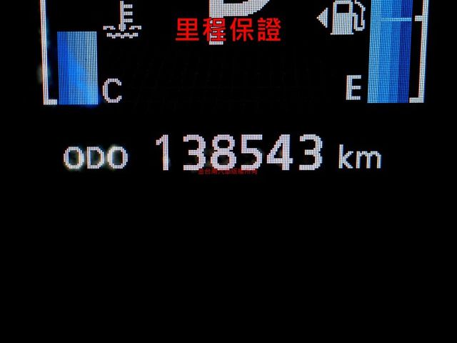最高豪華版✓只跑13.8萬✓天窗✓iKEY✓原廠保養✓恆溫✓ABS✓雙安✓抬頭顯示器✓可全貸!  第15張相片
