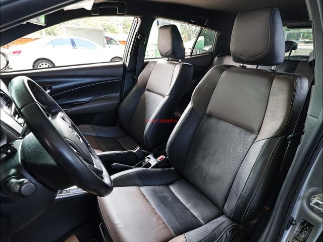 豪華版✓一手只跑3.9萬✓車況優✓定速✓倒車顯影✓抬頭顯示器✓iKEY✓九安✓可全貸✓不用殺價就很便宜✓  第8張相片
