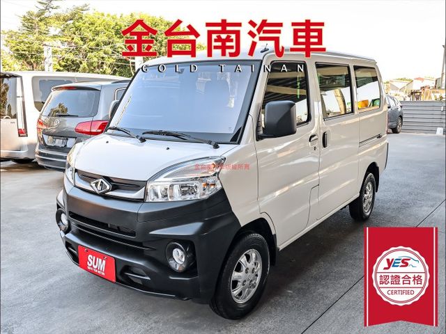 自排五人座✓客貨兩用車✓一手車✓只跑五千✓全車原板件✓根本新車✓TCS✓中冷✓盲點✓雙安✓附全額發票✓可全貸✓  第1張相片