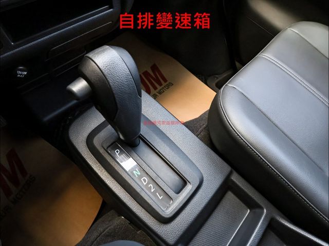 自排五人座✓客貨兩用車✓一手車✓只跑五千✓全車原板件✓根本新車✓TCS✓中冷✓盲點✓雙安✓附全額發票✓可全貸✓  第19張相片