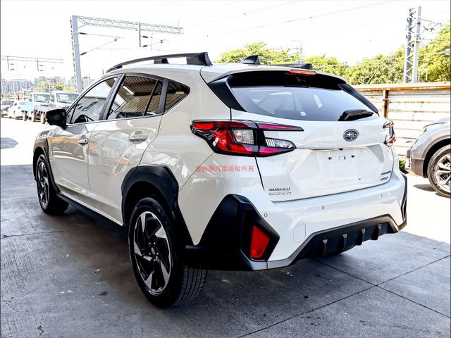 日本原裝進口✓4WD✓一手車✓只跑5.1萬✓原鈑件✓天窗✓ACC✓AEB✓環景✓iKEY✓電動椅✓電動尾門✓  第3張相片