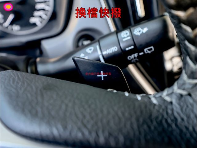 日本原裝進口✓4WD✓一手車✓只跑5.1萬✓原鈑件✓天窗✓ACC✓AEB✓環景✓iKEY✓電動椅✓電動尾門✓  第16張相片