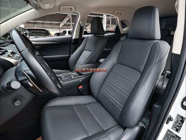 菁英PLUS版✓一手只跑4.9萬✓全車原鈑件✓電動尾門✓環景✓雙電動椅✓雙電熱椅✓LV2✓分區恆溫✓可全貸✓  第8張相片