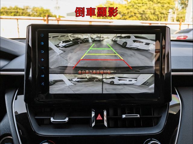 豪華影音特仕版✓只跑3.8萬✓原廠保養✓全車原鈑件✓NAVI✓車載系統✓LV2✓恆溫✓iKEY✓可全貸✓不用殺價就很便宜  第17張相片