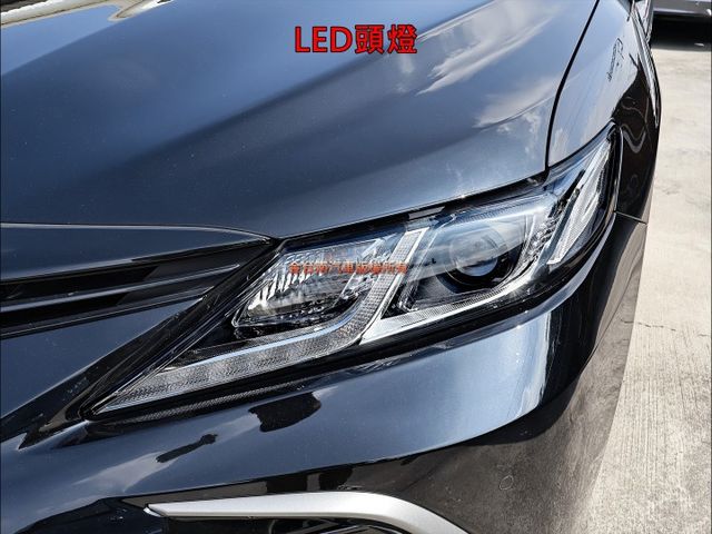 尊爵版✓一手只跑1.2萬✓全車原鈑件✓原廠保固中✓電動椅✓車載系統✓LV2✓盲點✓分區恆溫✓iKEY✓可全貸✓  第5張相片