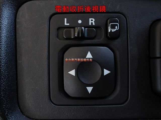 精緻版✓一手只跑6.1萬✓原鈑件✓雙色內裝✓安卓影音✓定速✓中冷✓抬頭顯示器✓TCS✓ABS✓雙安✓附全額發票✓可全貸✓  第13張相片