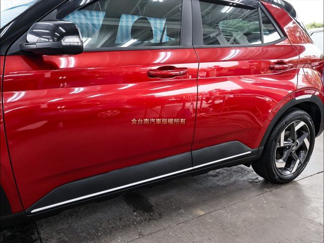 GLB版✓一手只跑6.3萬✓全車原鈑件✓代步好選擇✓原廠影音✓AEB✓車道維持✓車載系統✓恆溫✓可全貸✓不用殺價就很便宜  第7張相片