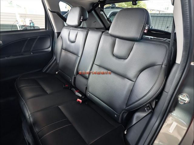 24年式✓一手只跑3.6萬✓車況優✓原廠保固中✓電動尾門✓iKEY✓恆溫✓可全貸✓不用殺價就很便宜✓  第10張相片