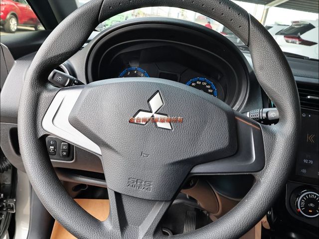 24年式✓一手只跑3.6萬✓車況優✓原廠保固中✓電動尾門✓iKEY✓恆溫✓可全貸✓不用殺價就很便宜✓  第13張相片