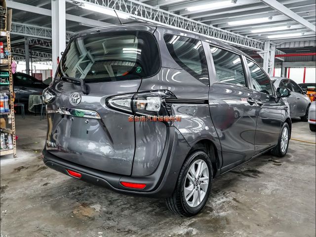 豪華+版✓一手只跑2.7萬✓車況超好✓AEB✓車道偏離✓電動側滑門✓TCS✓定速✓全車八安✓可全貸✓不用殺價就很便宜✓  第3張相片