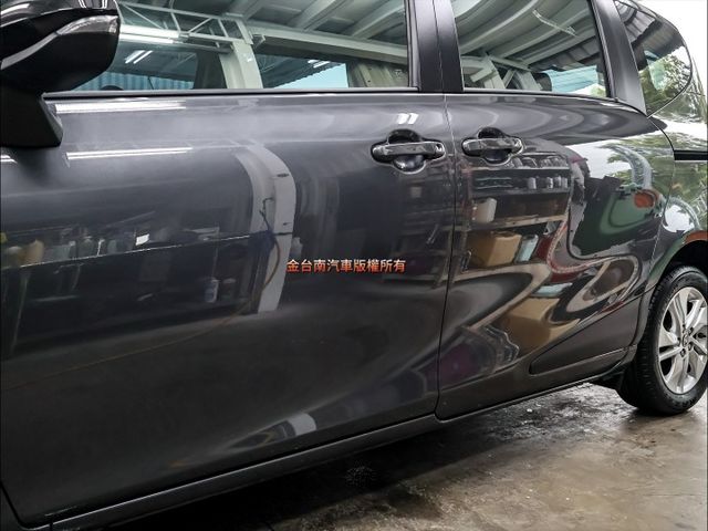 豪華+版✓一手只跑2.7萬✓車況超好✓AEB✓車道偏離✓電動側滑門✓TCS✓定速✓全車八安✓可全貸✓不用殺價就很便宜✓  第7張相片