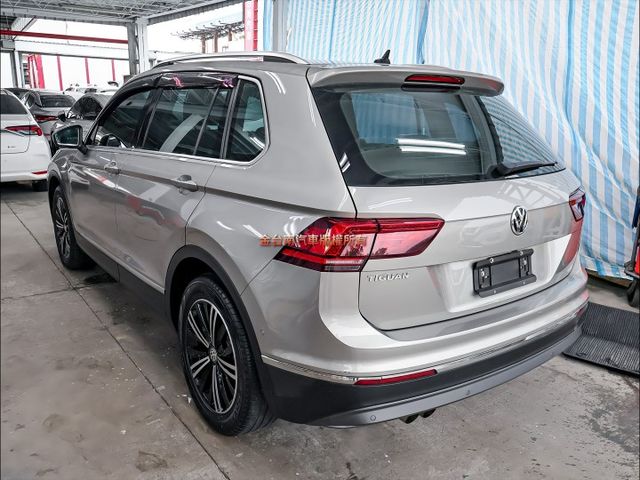 1.4 Elegan版✓只跑6.6萬✓全車原鈑件✓電動尾門✓記憶椅✓環景✓ACC✓AEB✓盲點✓iKEY✓恆溫✓可全貸✓  第2張相片