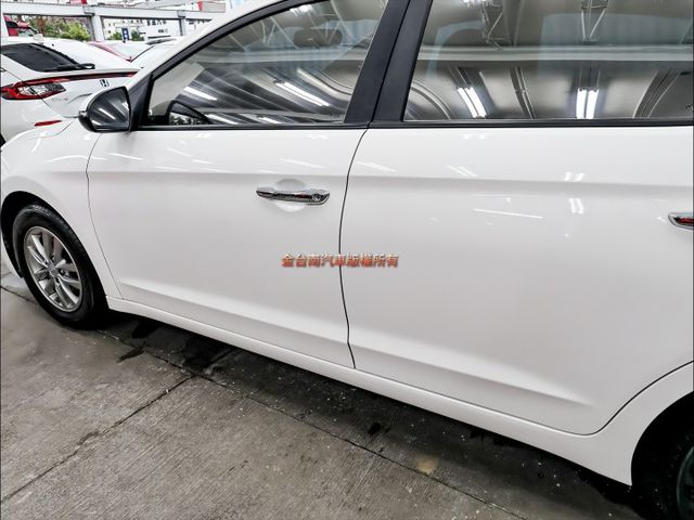 21年式✓一手車只跑6.4萬✓車況優✓原廠保養✓循跡防滑✓ABS✓全車六安✓可全貸✓不用殺價就很便宜✓代步通勤好選擇✓  第10張相片
