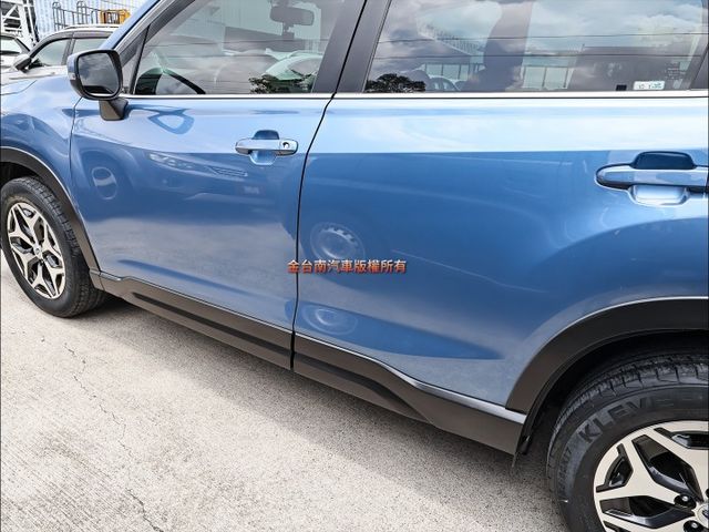 20年式✓EyeSight✓只跑6.8萬✓原板件✓4WD✓雙電動椅✓ACC✓AEB✓車道偏離✓NAVI✓倒車顯影✓  第6張相片