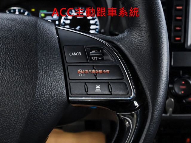 安全型✓22年式12月出廠領牌✓一手只跑6萬✓全車原鈑件✓ACC✓AEB✓車道偏離✓倒車顯影✓NAVI✓可全貸✓  第14張相片