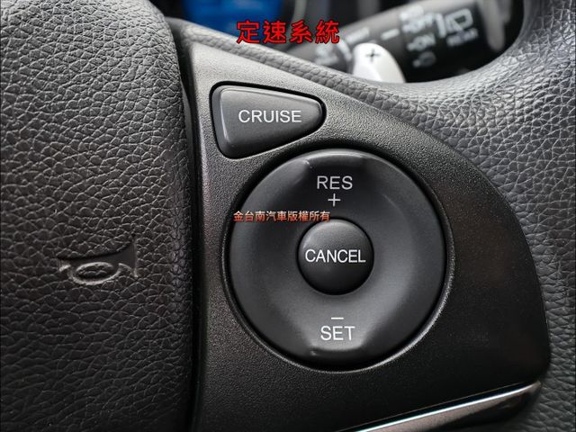 S版✓全車原鈑件✓里程保證✓加裝前霧燈✓iKEY✓定速✓恆溫✓倒車顯影✓換檔快撥✓可全貸✓不用殺價就很便宜✓  第13張相片