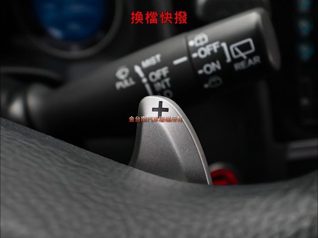 S版✓全車原鈑件✓里程保證✓加裝前霧燈✓iKEY✓定速✓恆溫✓倒車顯影✓換檔快撥✓可全貸✓不用殺價就很便宜✓  第14張相片