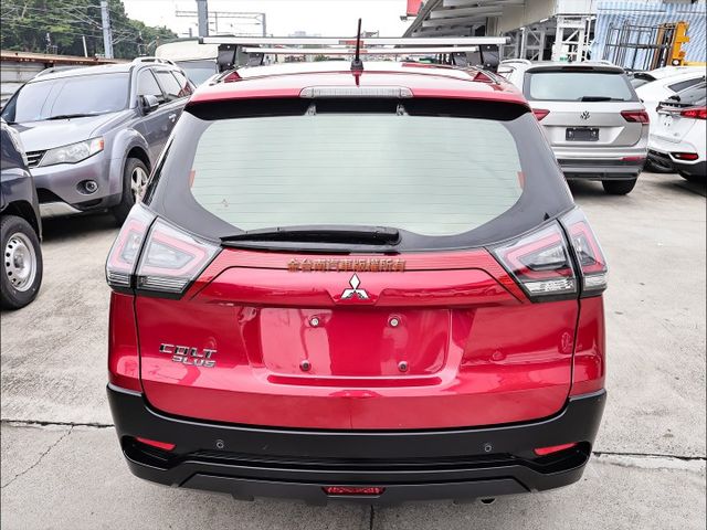 一手只跑1.7萬✓全車原鈑件✓原廠保養✓恆溫空調✓雙安✓可全貸✓不用殺價就很便宜✓  第3張相片