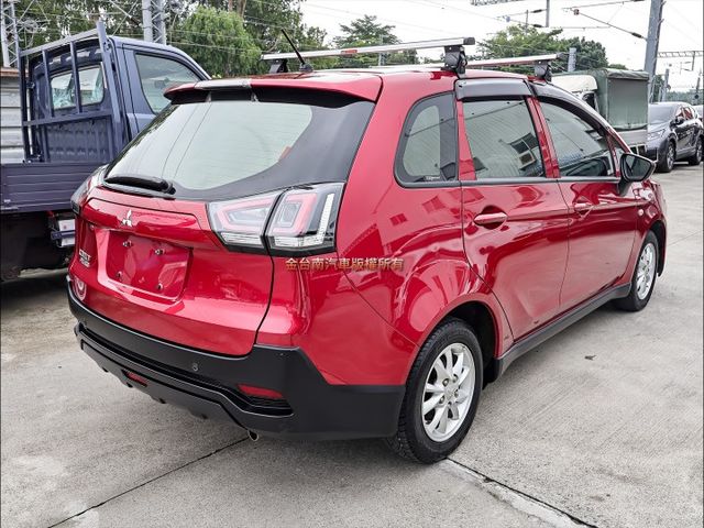 一手只跑1.7萬✓全車原鈑件✓原廠保養✓恆溫空調✓雙安✓可全貸✓不用殺價就很便宜✓  第4張相片