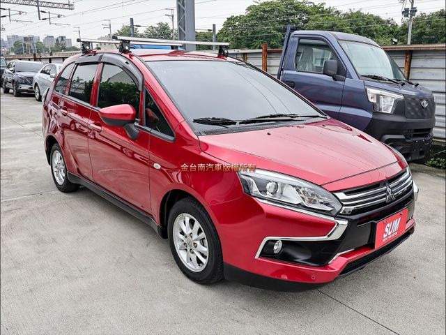 一手只跑1.7萬✓全車原鈑件✓原廠保養✓恆溫空調✓雙安✓可全貸✓不用殺價就很便宜✓  第5張相片
