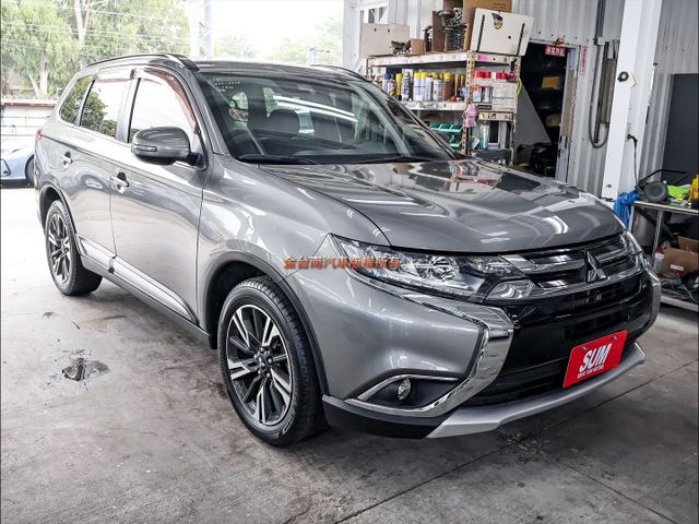 S-AWC版✓4WD✓一手車✓車況優✓電動座椅✓車載系統✓原廠保養✓ACC✓AEB✓盲點✓車道偏離✓iKEY✓可全貸✓  第4張相片