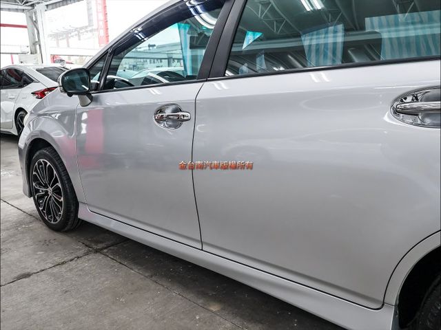 E版✓安卓影音✓環景倒車顯影✓皮椅✓定速系統✓後座出風口✓ABS✓雙安✓少跑里程保證✓車況超好✓可全貸✓不用殺價就很便宜  第7張相片