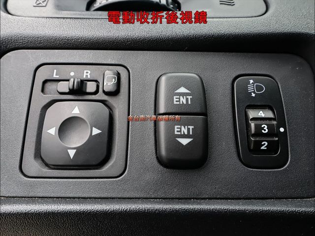 精緻版✓車況優✓雙色內裝✓定速✓中冷✓TCS✓ABS✓雙安✓少跑✓里程保證✓附全額發票✓可全貸✓不用殺價就很便宜✓  第14張相片