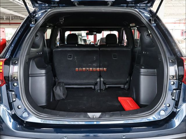22年式✓安全型✓一手只跑7.3萬✓全車原鈑件✓原廠保養ACC✓AEB✓定速✓恆溫✓可全貸✓不用殺價就很便宜✓  第18張相片