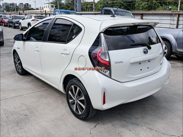 只跑5.8萬✓車況優✓盲點✓定速✓iKEY✓恆溫✓循跡防滑✓全車九安✓里程保證✓可全貸✓不用殺價就很便宜✓  第2張相片