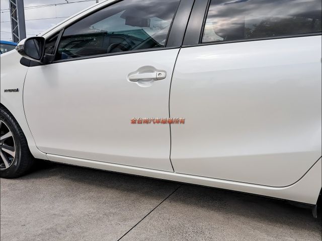 只跑5.8萬✓車況優✓盲點✓定速✓iKEY✓恆溫✓循跡防滑✓全車九安✓里程保證✓可全貸✓不用殺價就很便宜✓  第8張相片