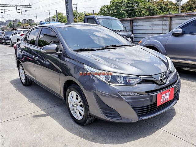 經典版✓一手只跑3.8萬✓全車原鈑件✓原廠保養✓循跡防滑✓ABS✓雙安✓可全貸✓不用殺價就很便宜✓代步通勤好選擇✓  第5張相片