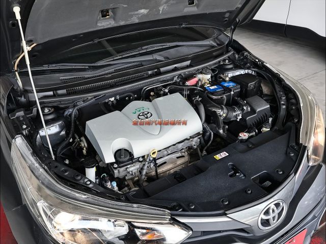 經典版✓一手只跑3.8萬✓全車原鈑件✓原廠保養✓循跡防滑✓ABS✓雙安✓可全貸✓不用殺價就很便宜✓代步通勤好選擇✓  第19張相片