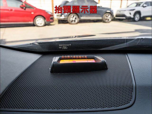 少有汽油尊爵版✓改版✓少跑原廠保養✓全車原鈑件✓天窗✓電動椅✓NAVI✓倒車顯影✓TCS✓iKEY✓可全貸✓  第13張相片