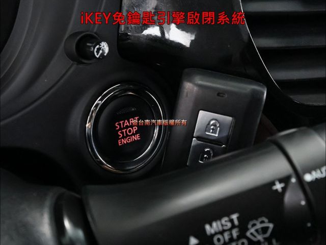 21年式✓旗艦版✓一手只跑2.4萬✓4WD✓原鈑件✓電動座椅✓ACC✓AEB✓盲點✓車道偏離✓分區恆溫✓iKEY✓可全貸  第17張相片