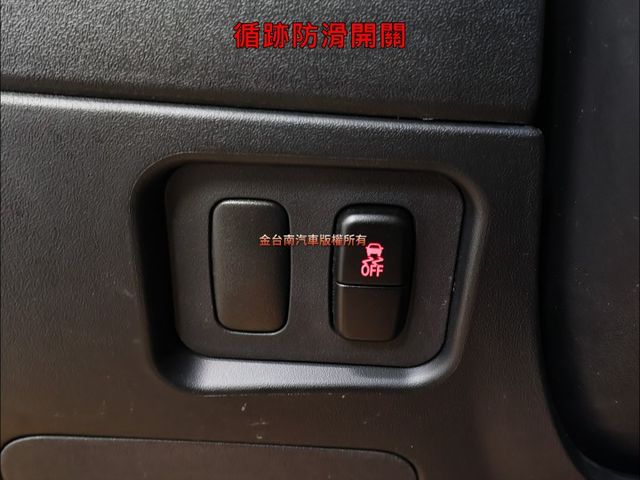精緻型✓一手車✓全車原鈑件✓原廠保養✓中冷✓定速✓安卓影音✓倒車顯影✓雙安✓可全貸✓不用殺價就很便宜✓  第11張相片