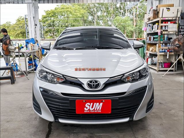 代步通勤好選擇✓經典版✓一手只跑3.9萬✓原廠保養✓全車原鈑件✓藍牙音響✓TCS✓雙安✓可全貸✓不用殺價就很便宜✓  第5張相片