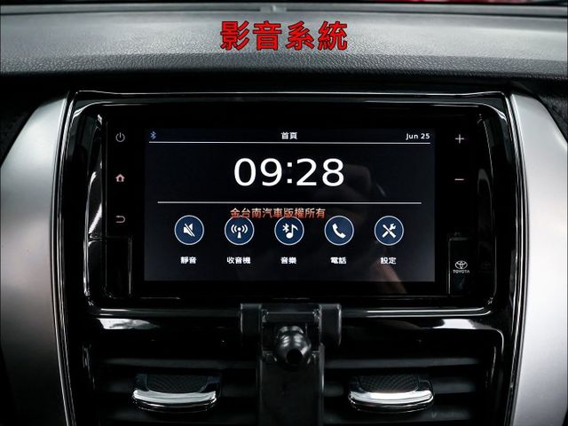 代步通勤好選擇✓經典版✓一手只跑3.9萬✓原廠保養✓全車原鈑件✓藍牙音響✓TCS✓雙安✓可全貸✓不用殺價就很便宜✓  第17張相片
