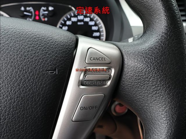 豪華版✓一手車✓原鈑件✓原廠保養✓定速✓影音系統✓倒車顯影✓抬頭顯示器✓分區恆溫✓iKEY✓可全貸✓  第12張相片