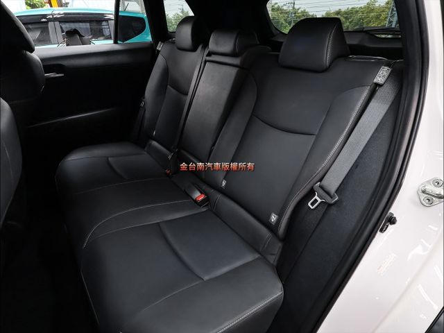 24年式✓油電尊爵版✓只跑5.2萬✓原鈑件✓原廠保固中✓原廠保養✓數位儀錶板✓LED頭燈✓LV2✓環景✓盲點✓安卓影音✓  第10張相片