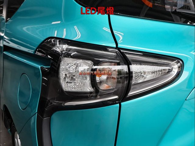 豪華版✓一手只跑4.9萬✓全車原板件✓AEB✓車道偏離✓倒車顯影✓恆溫✓iKEY✓可全貸✓不用殺價就很便宜✓  第7張相片