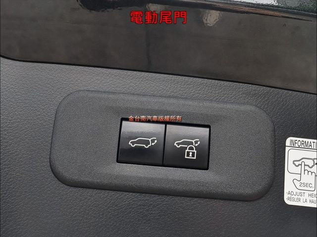 200豪華版✓一手車✓原鈑件✓電動尾門✓環景✓雙電動椅✓LV2✓盲點✓雙電熱椅✓車載系統✓HUD✓分區恆溫✓里程保證✓  第19張相片