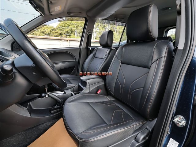精緻型✓一手只跑2.5萬✓全車原板件✓中冷✓TCS✓定速✓鋁圈✓雙安✓附全額發票✓可全貸✓不用殺價就很便宜✓  第8張相片