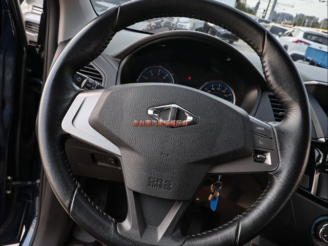 精緻型✓一手只跑2.5萬✓全車原板件✓中冷✓TCS✓定速✓鋁圈✓雙安✓附全額發票✓可全貸✓不用殺價就很便宜✓  第13張相片