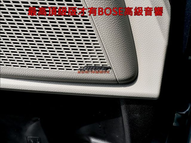 10月領原廠保固中✓七人座最高頂級✓只跑1.6萬✓原鈑件✓全景天窗✓四座冷熱通風電動椅✓LV2✓BOSE✓雙側滑門✓  第10張相片