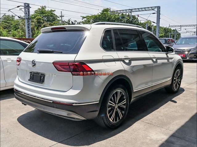 1.4 Elegance✓只跑7.3萬✓原鈑件✓電動尾門✓記憶座椅✓LV2✓盲點✓環景✓車載系統✓電熱椅✓分區恆溫✓可全  第3張相片